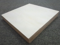 LVL(Laminated Veneer Lumber 単板積層材)